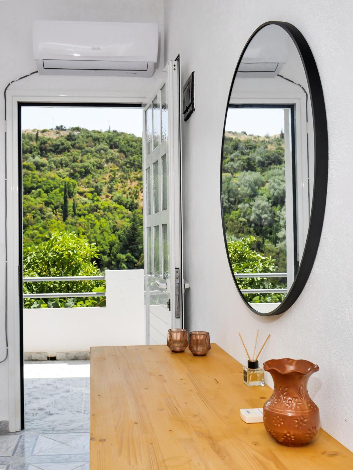 Guest house Bodini's Himare