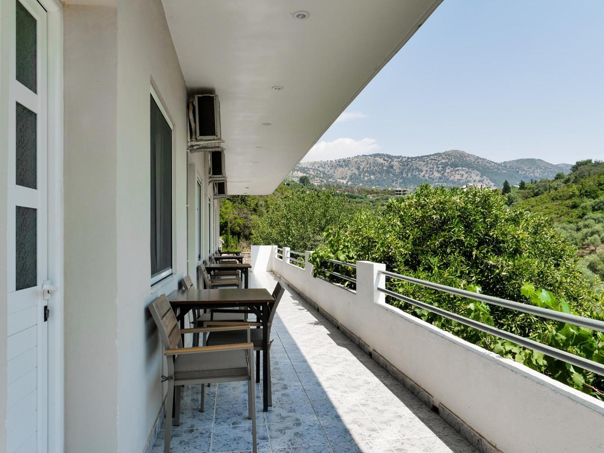 Bodini's Gjestgiverier Himare