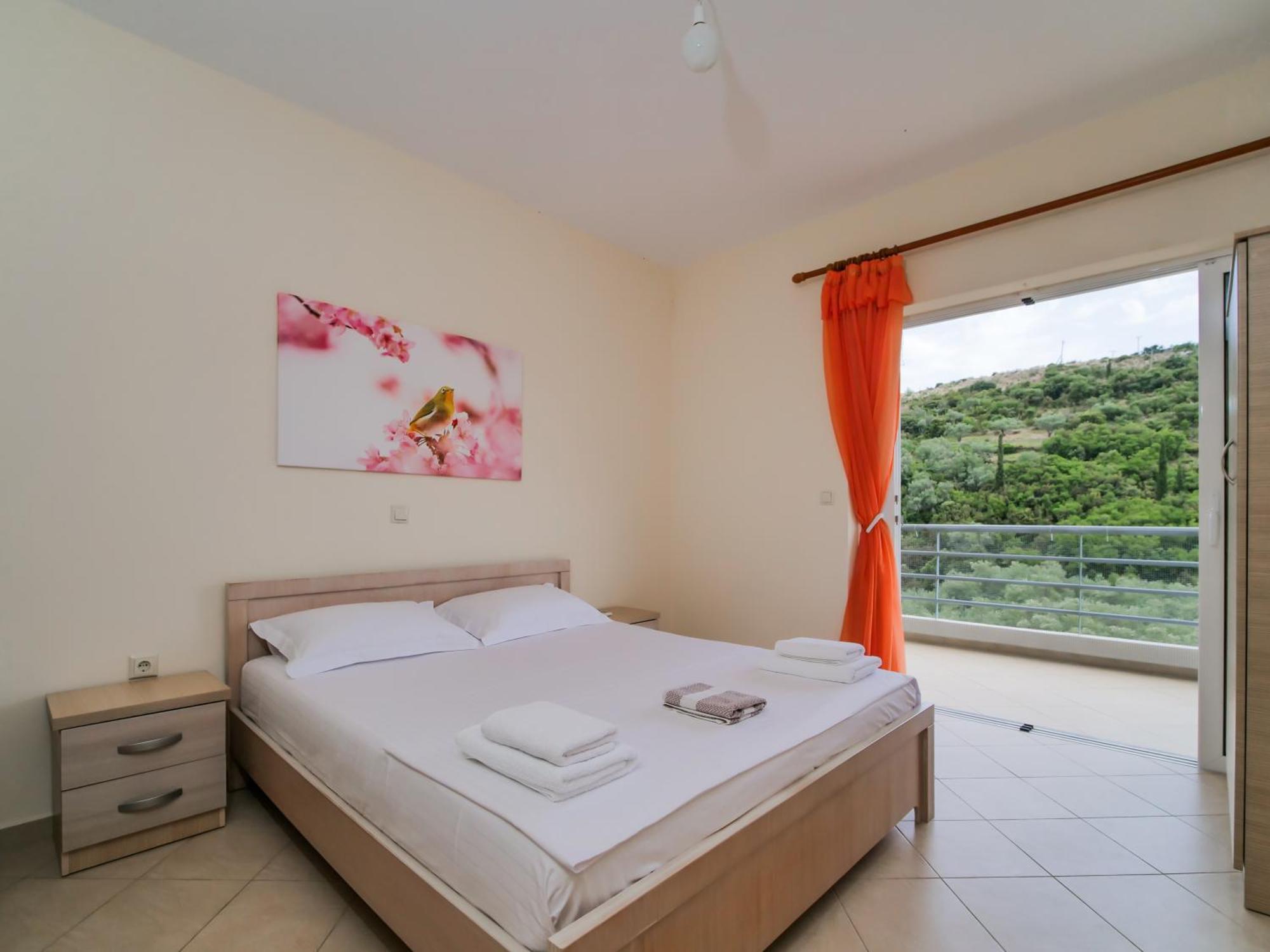 Bodini's Himare